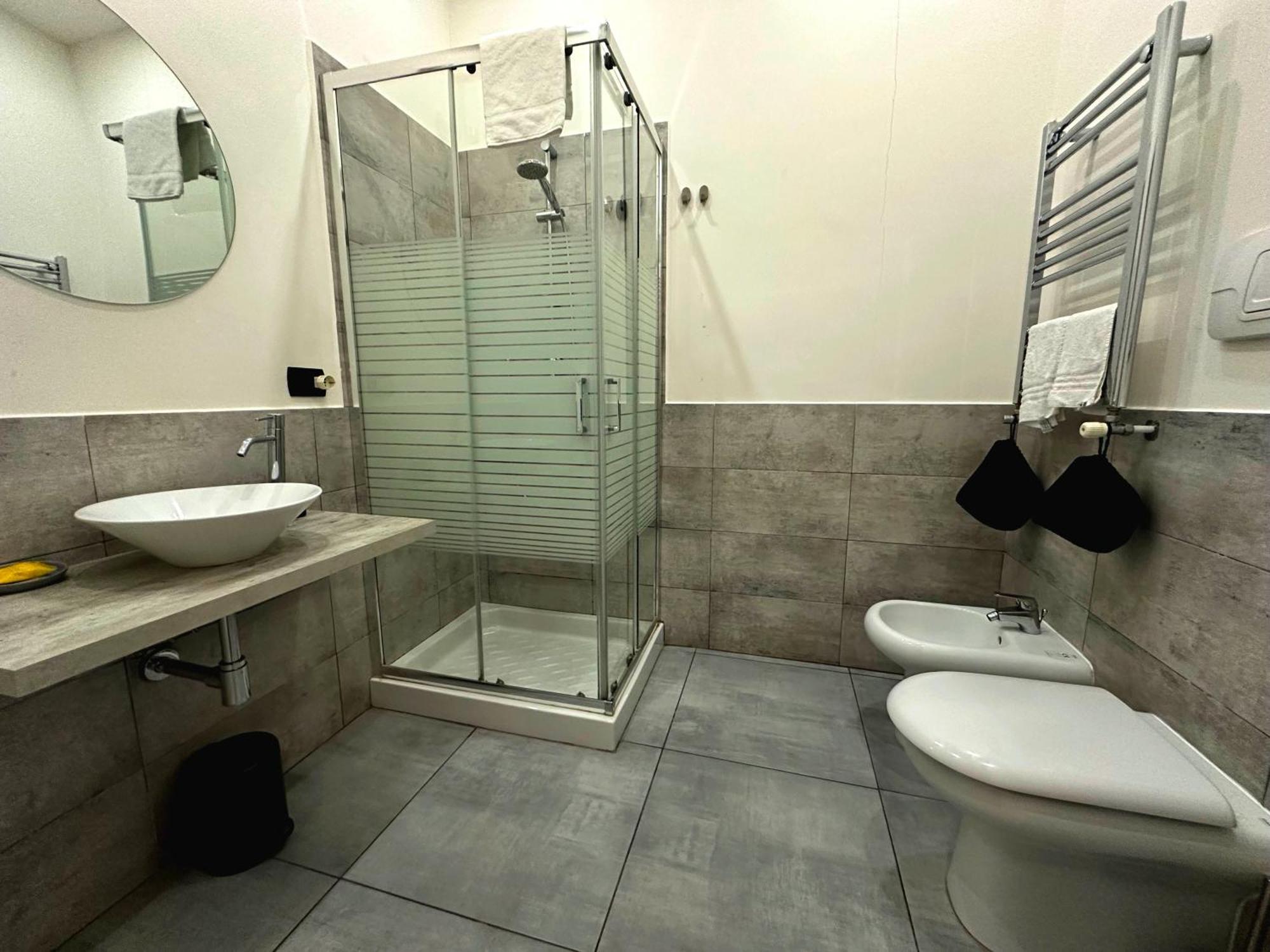 Hi Relais Rooms Neapol Zewnętrze zdjęcie